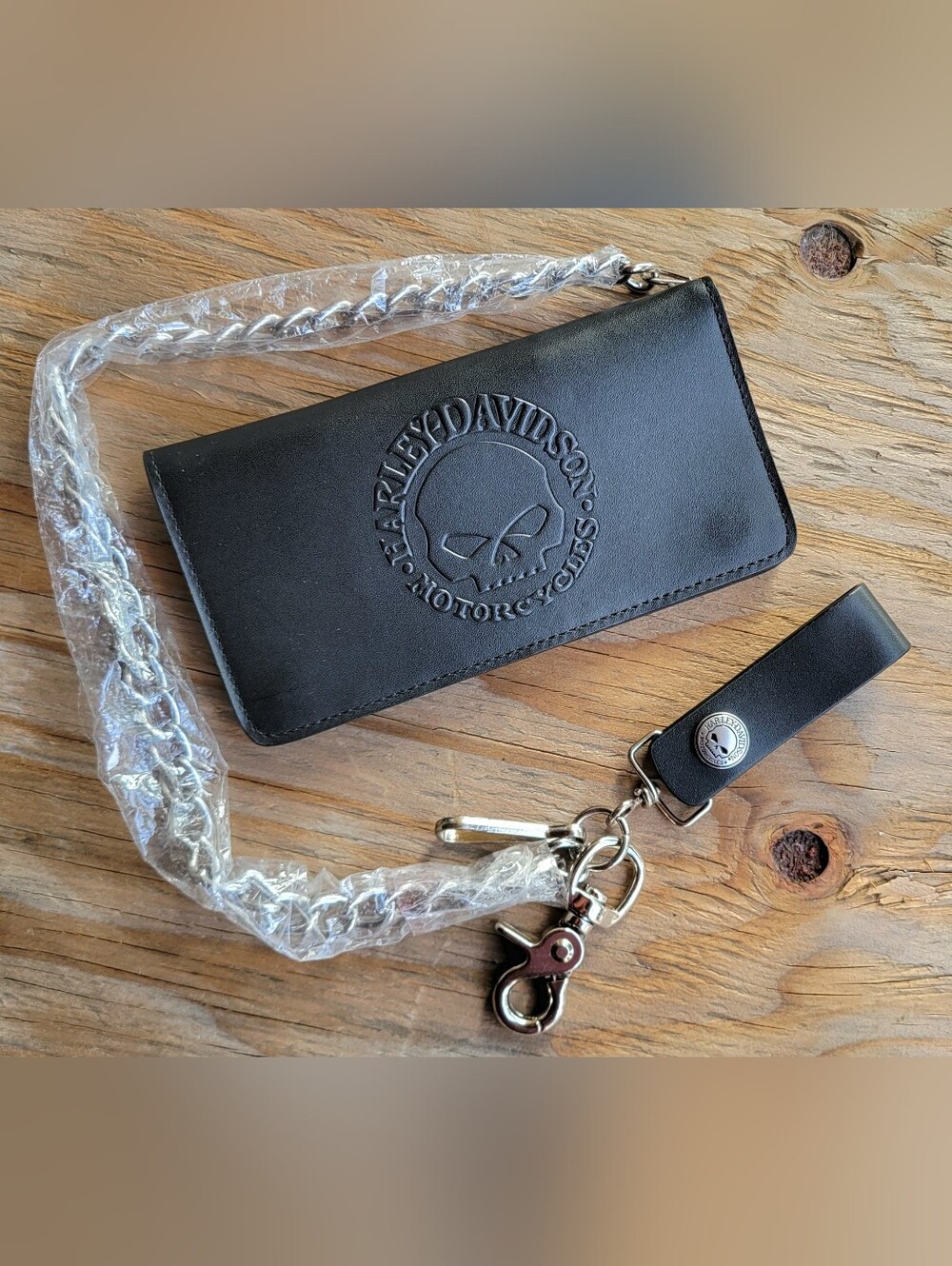 Vintage 2010 Mens Harley-Davidson Leather Wallet W Chain Nwt